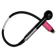 DHSA-20耐壓型水聽器靈敏度高，可達(dá)-174±1dB@250Hz，內(nèi)置小體積前放，對(duì)信號(hào)進(jìn)行放大，降低傳輸干擾；內(nèi)設(shè)能夠轉(zhuǎn)動(dòng)、伸縮、減震防護(hù)的耐壓構(gòu)件，重量輕、耐壓性能良好，工作深度小于等于3000米，高耐壓型可選HRHS-15深海水聽器，耐壓深度可達(dá)6000米。