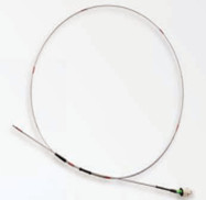 YS-T500超高溫光纖光柵溫度傳感器可進行高達1000℃的超高溫測量，既可作為單點傳感器，也可以通過復(fù)用形成多點測溫傳感器陣列。該款溫度傳感器多運用于航空航天高溫部件的溫度準分布式測量，也可以用于工業(yè)高溫介質(zhì)爐等方面的高溫監(jiān)測。具有尺寸小，可彎曲，易于被測物緊密貼合；可復(fù)用程度高，引線簡單；測溫點數(shù)、測溫間距等可靈活定制；超寬溫度測量范圍等特點。